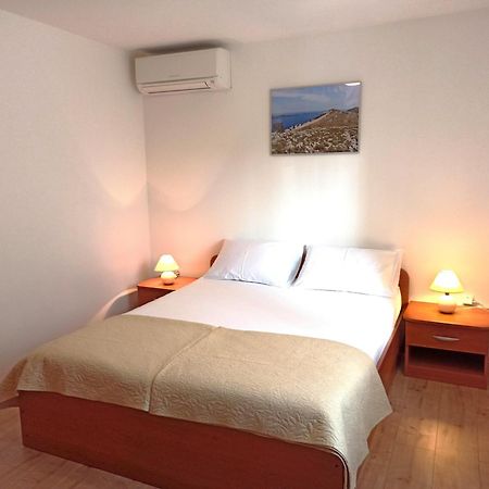Seaside Apartments Laurus Murter Dış mekan fotoğraf